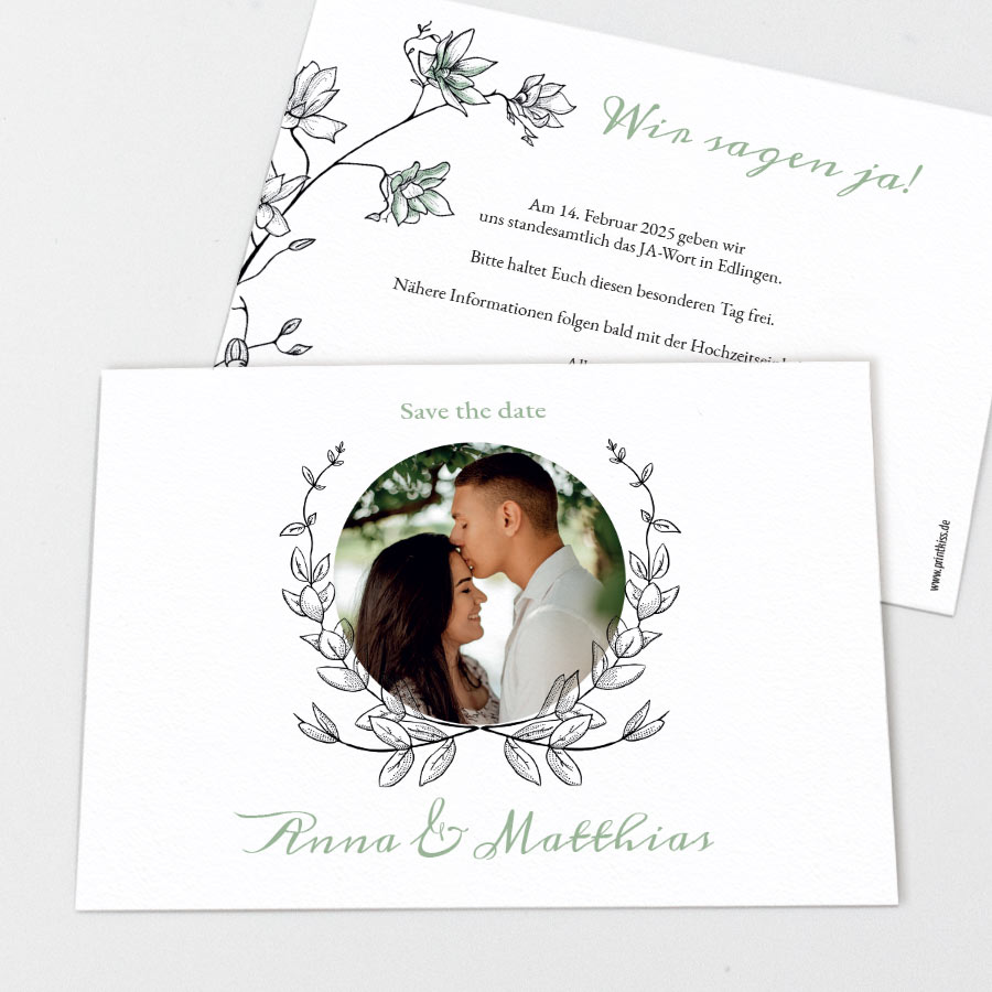Zarte Blumen Save the Date Karte